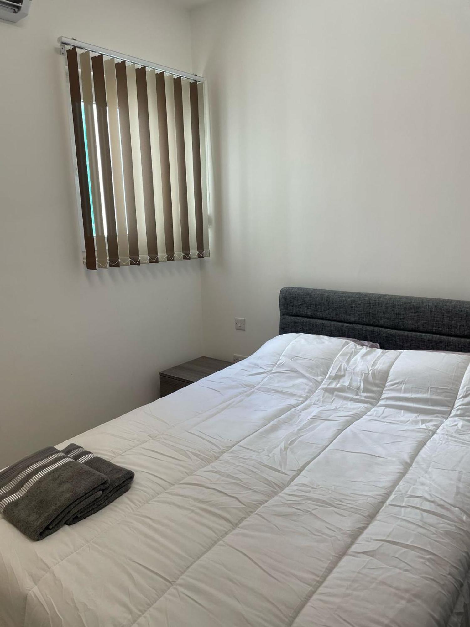 Three Bedroom Penthouse San Gwann Экстерьер фото